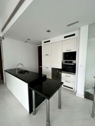 St. Thomas Suites (D9), Condominium #557599491